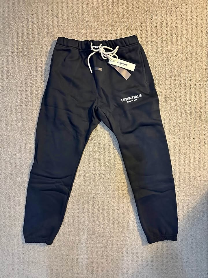 Black Essentials Pants - Size Medium