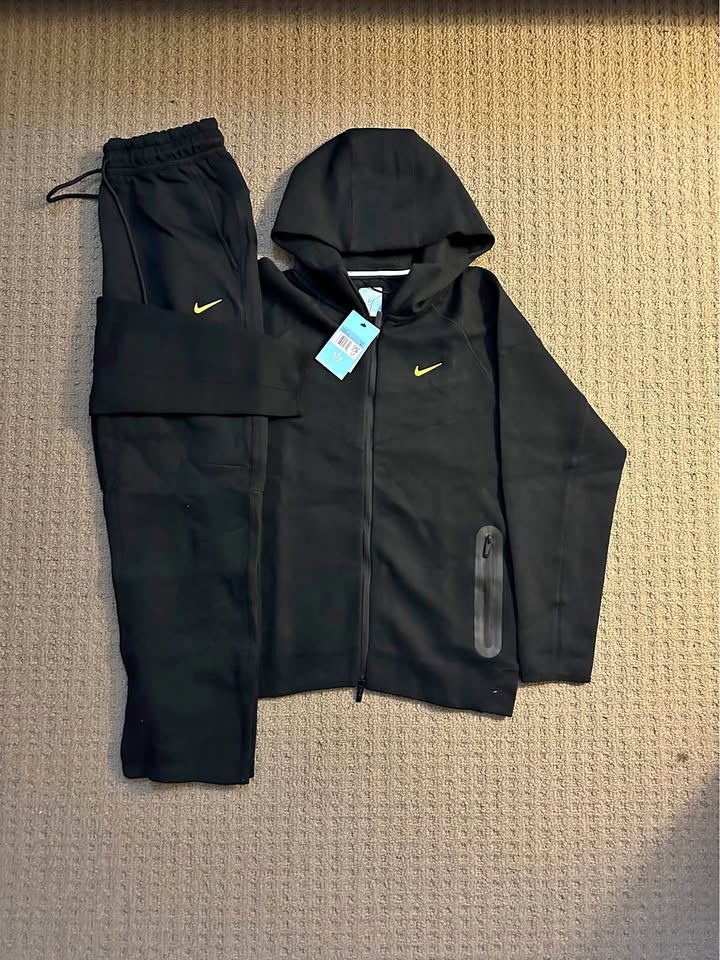 Black nocta tech fleece