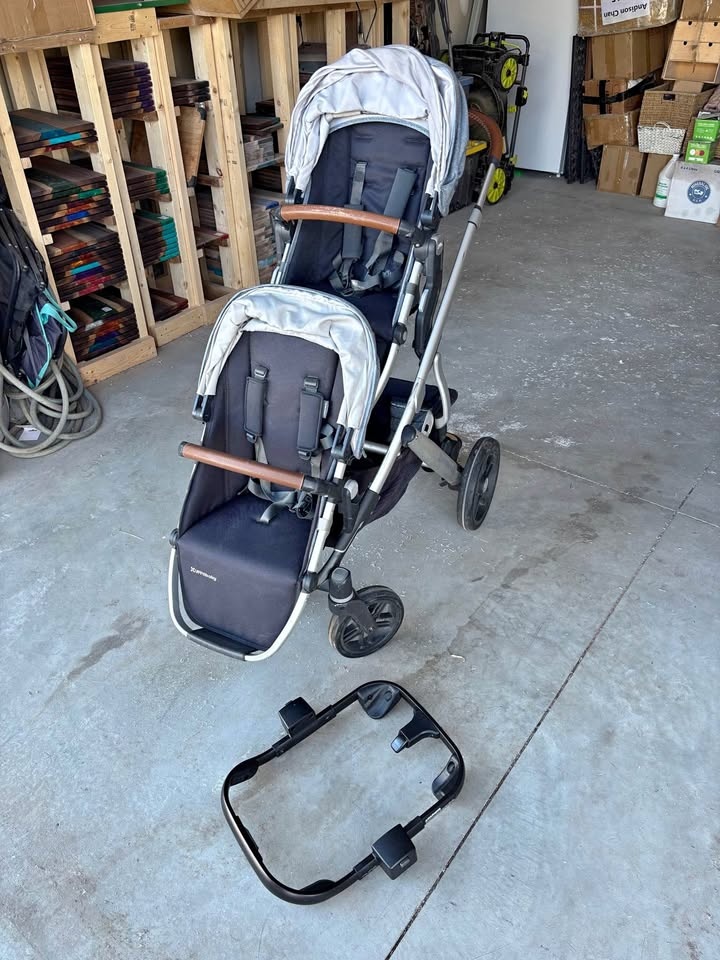 Uppababy Vista V2 Stroller