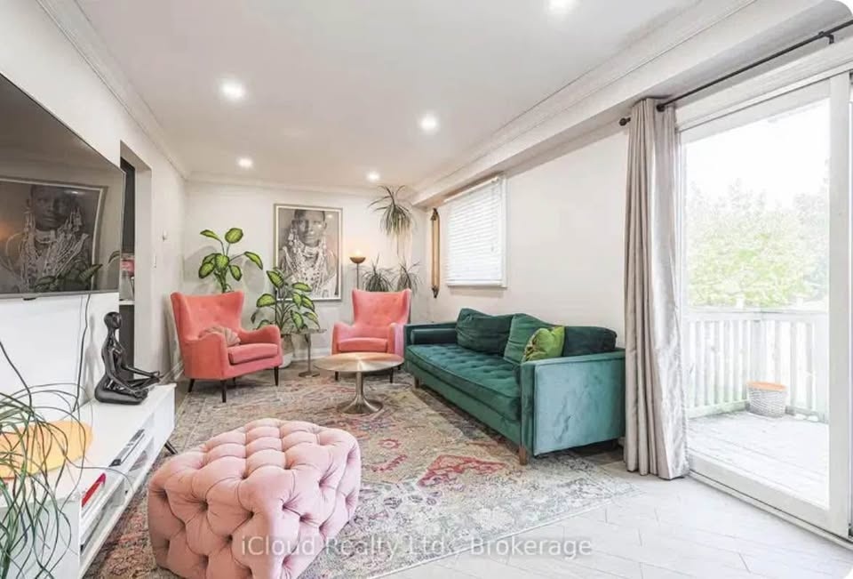 Emerald Green Couch - photo 2
