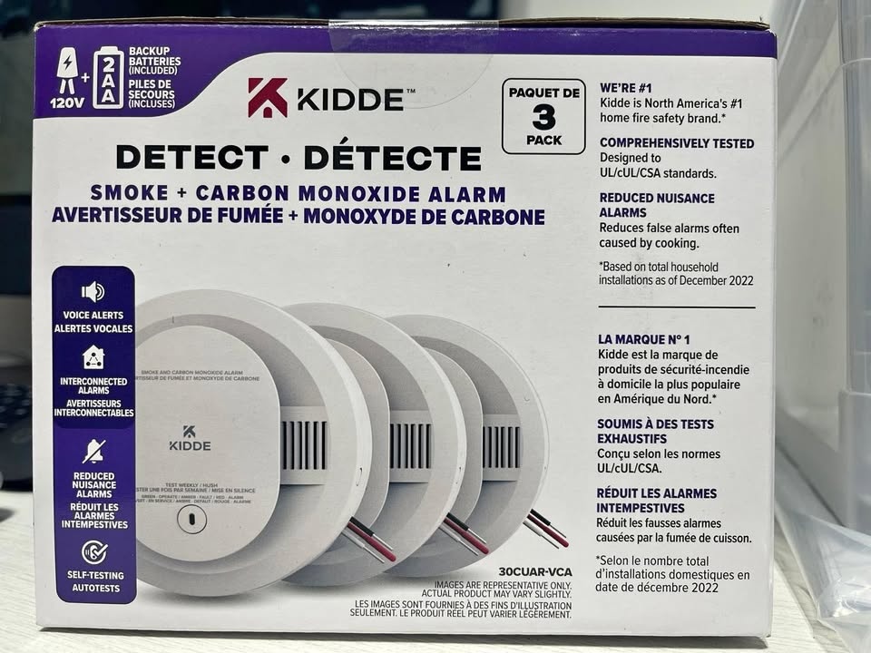 Kidde Hardwired Smoke & CO Alarm w/ Voice Alert (3-Pack)