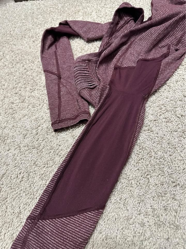 Lulu Bordeaux Star runner long sleeve - photo 5