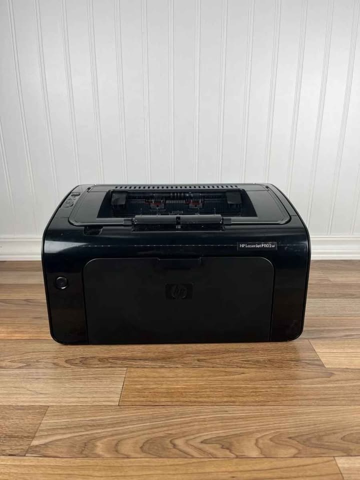 HP LaserJet P1102w with WiFi - photo 3