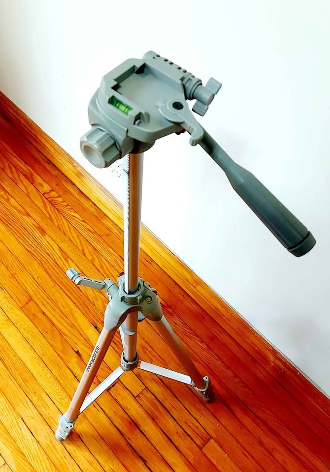 Camera Tripod - Soligor MB300, Sturdy Aluminum German Build - photo 4