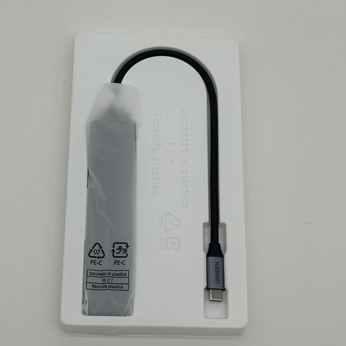 UGREEN USB-C Multifunction Adapter, 5-in-1 HDMI 3 X USB-A PD 100 - photo 2