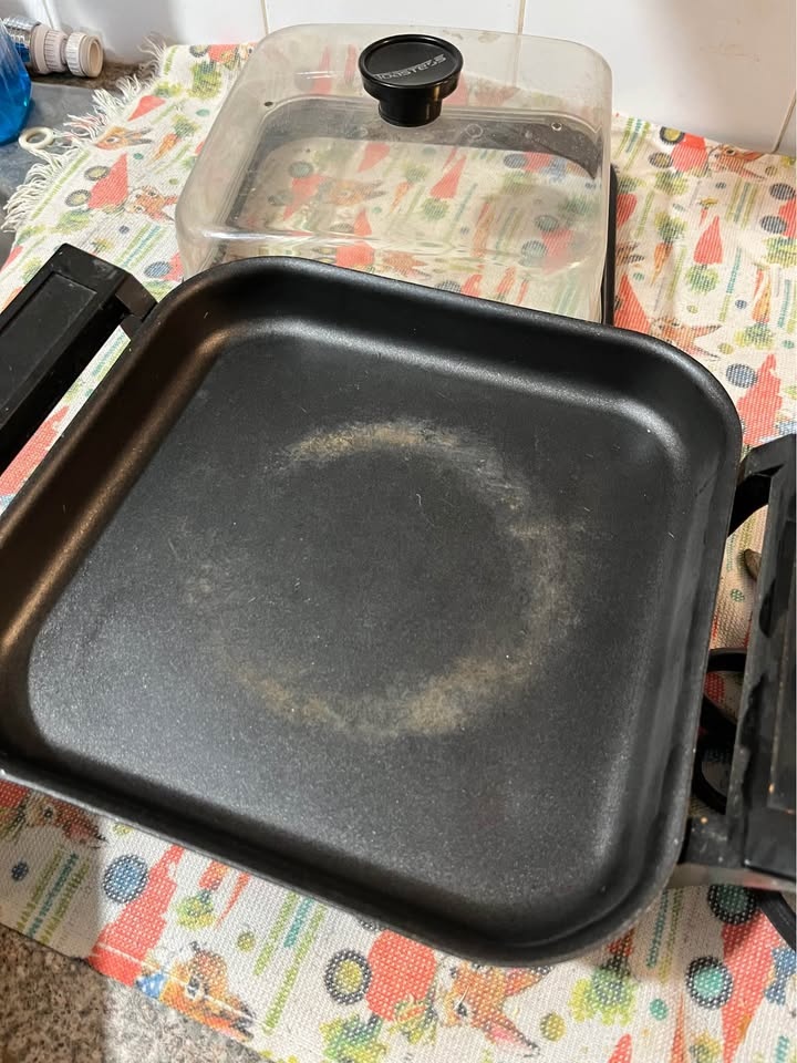 Vintage 1993 Toastess Electric Griddle Skillet 4-Cup Egg Poacher - photo 2