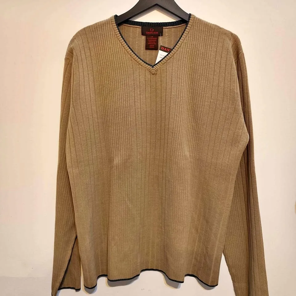 Brand new Danier Sweater Large thumbnail