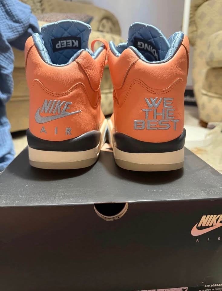 Jordan 5s - We the best - photo 2