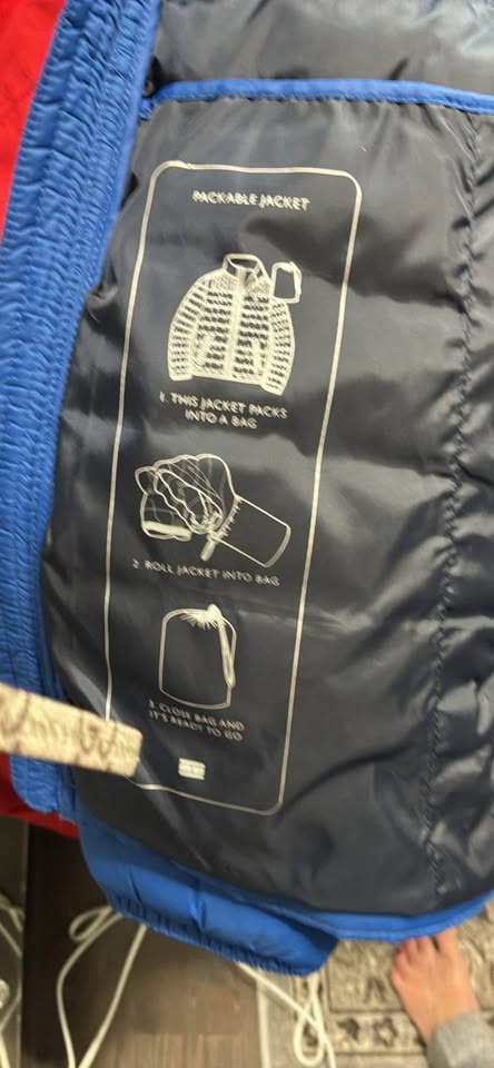 Tommy Hilfiger packable jacket Med - photo 4