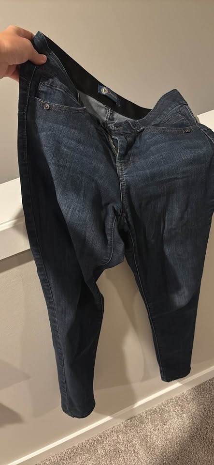 Skinny Jeans - Size 6 - photo 2