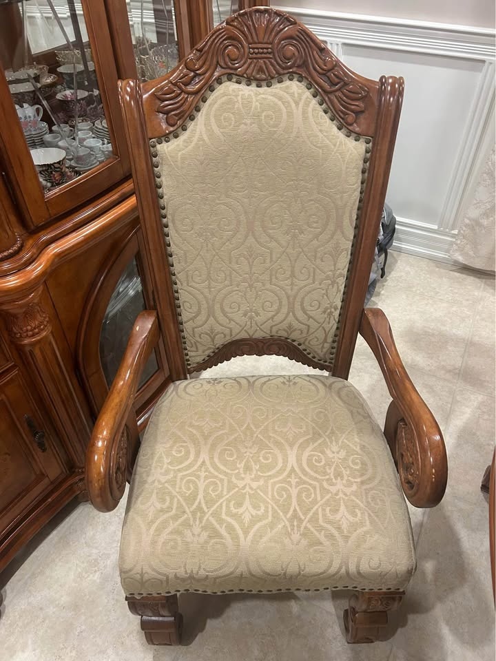 Wood & Iron Dining Room Set with 8 Chairs - photo 5