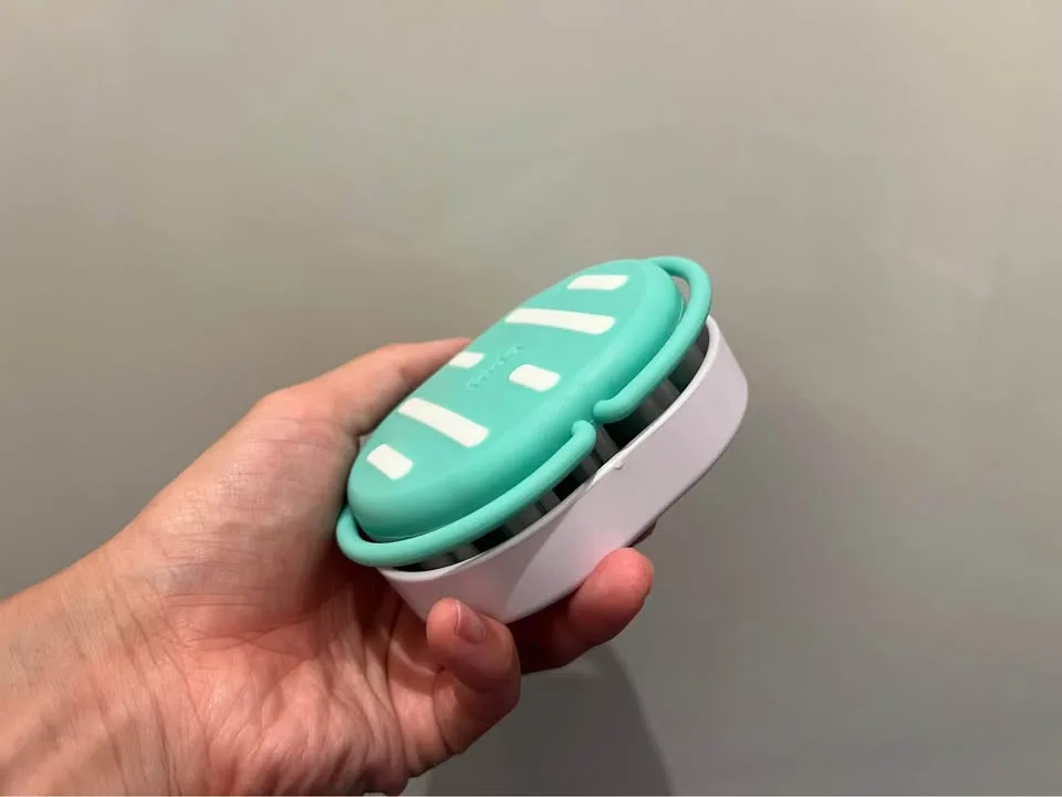 Fridababy Hairbrush + Styling Comb Set image indicator(2)