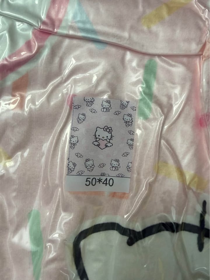 New Hello Kitty Kids Throw - photo 5