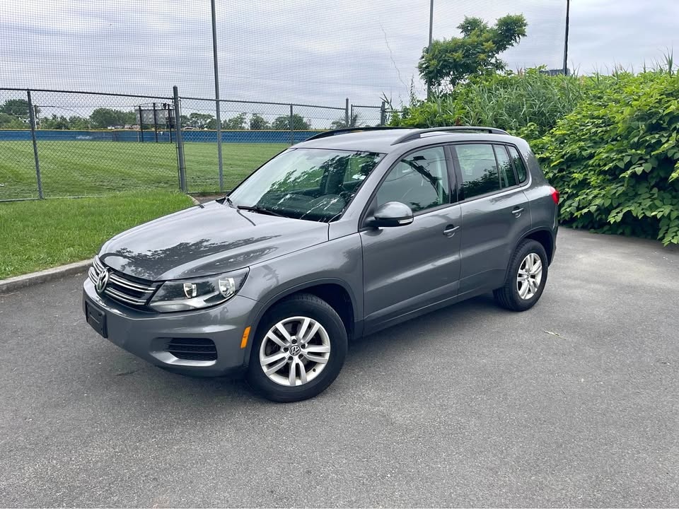 2016 Volkswagen Tiguan 2.0T S Sport Utility 4D