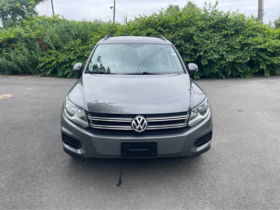 2016 Volkswagen Tiguan 2.0T S Sport Utility 4D - photo 4