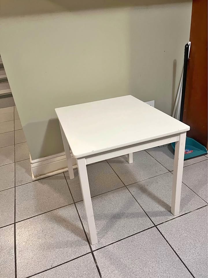 White IKEA Table - Kids/Small Spaces