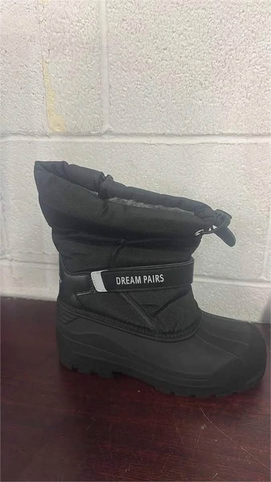 DREAM PAIRS Boys Girls Winter Boots size 4 - photo 3