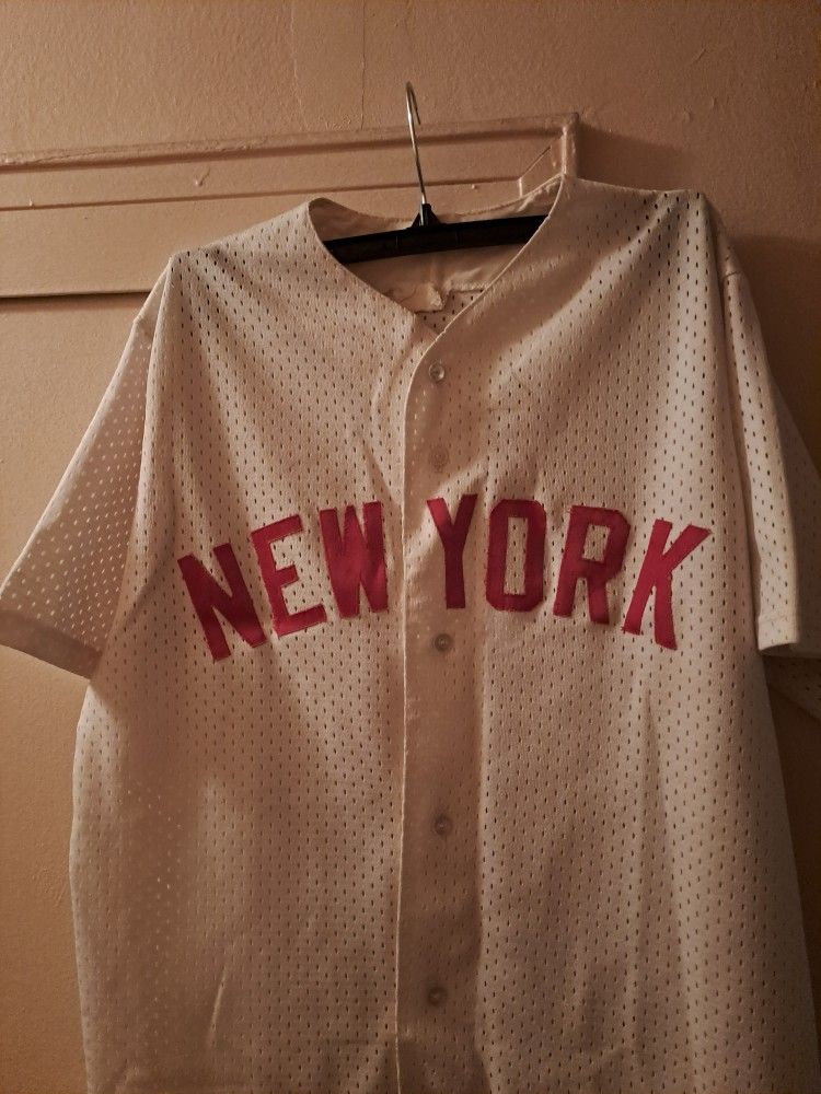 NEW YORK Jersey-style Baseball Shirt, Mens XL, L White w/ Red