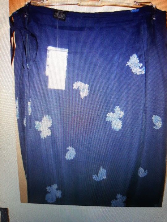 NEW $49.50 EXPRESS LONG WRAP SKIRT- 4 6 8 10 Floral Blue