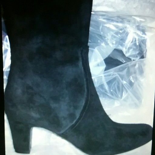 NEW IN BOX Black Suede Leather Knee High Boots 8.5 8.0 - photo 2