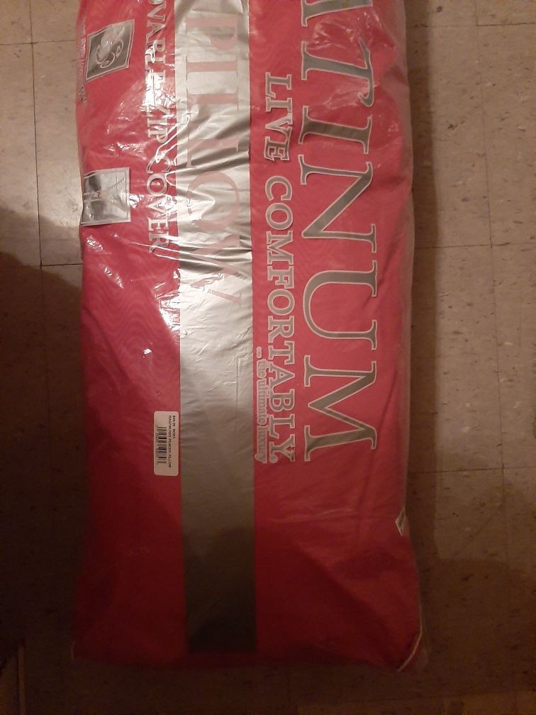 New 2 pieces, Body Pillow & Pink Pillowcase 51" Long, $40 Tag - photo 2