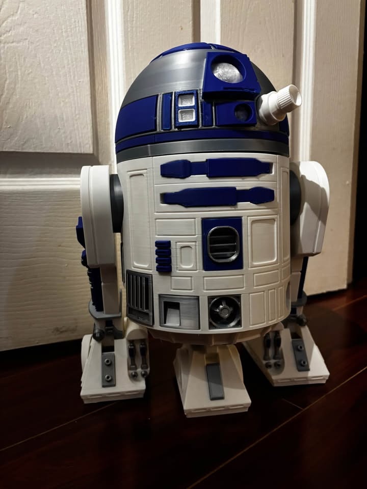 Mini Star Wars R2D2 - photo 2