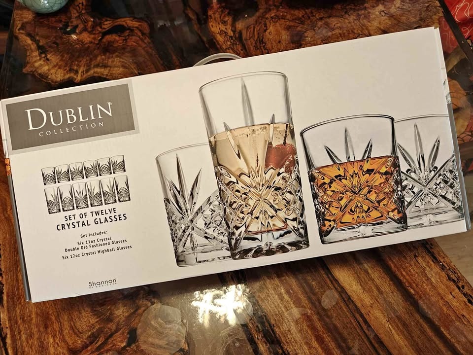 Brand new Dublin Collection crystal glass set.