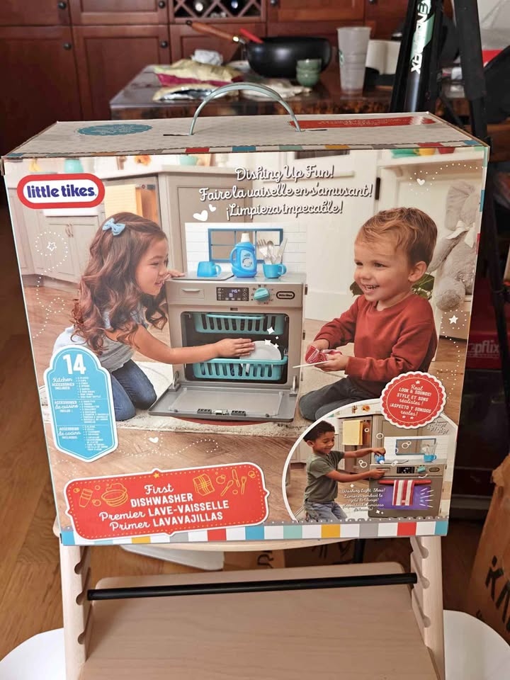bNIB Little Tikes First Dishwasher