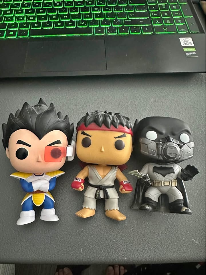 FUNKO POP - Vegeta , Ryu , Batman