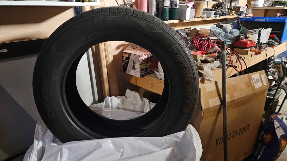 SUV Tires 275/55R20 Ford Expedition Max Tires - photo 3