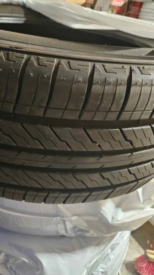 SUV Tires 275/55R20 Ford Expedition Max Tires - photo 4