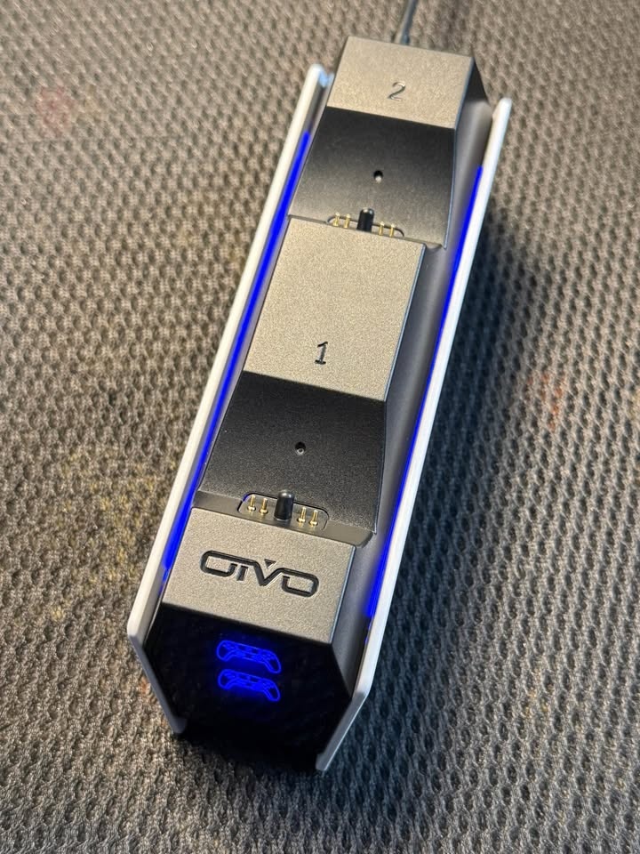 Dual Controller Charger - photo 3