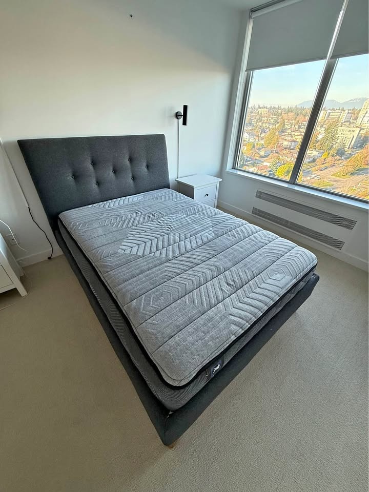 Full Size Bed Frame & Mattress – Excellent Condition