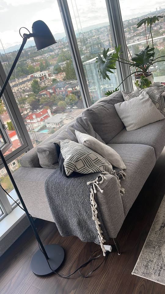 Grey Sofa for Sale – Great Condition - photo 4