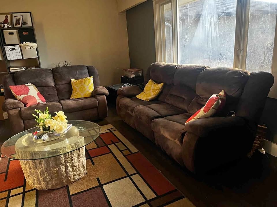 Recliner Sofa Set