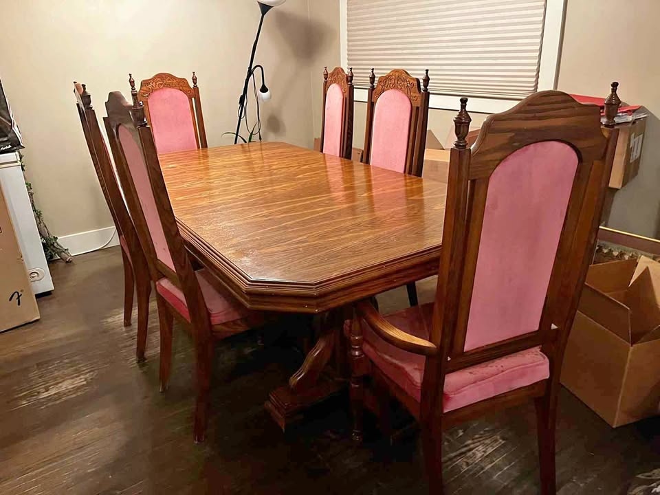 Dining Table Set