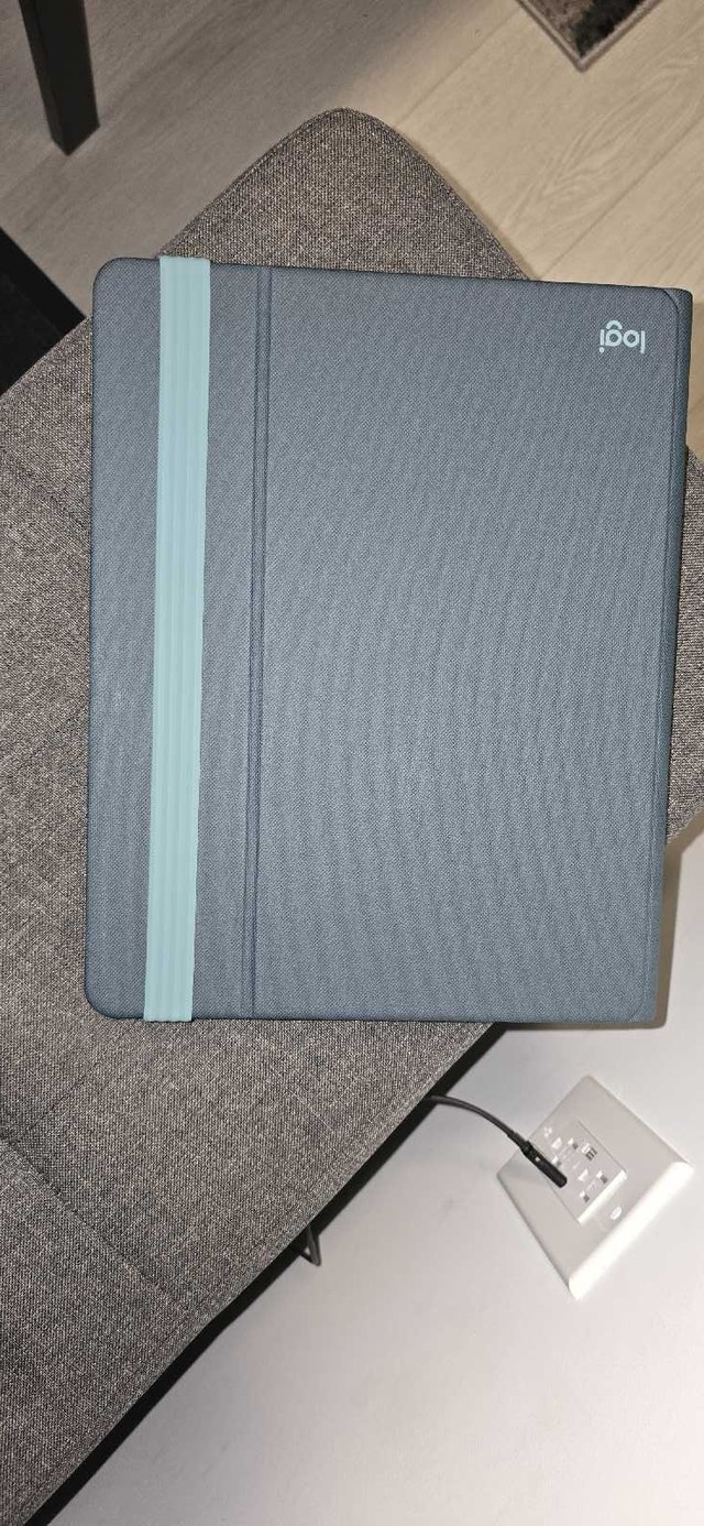 Logitech Casa Pop Up Desk Kit - photo 3