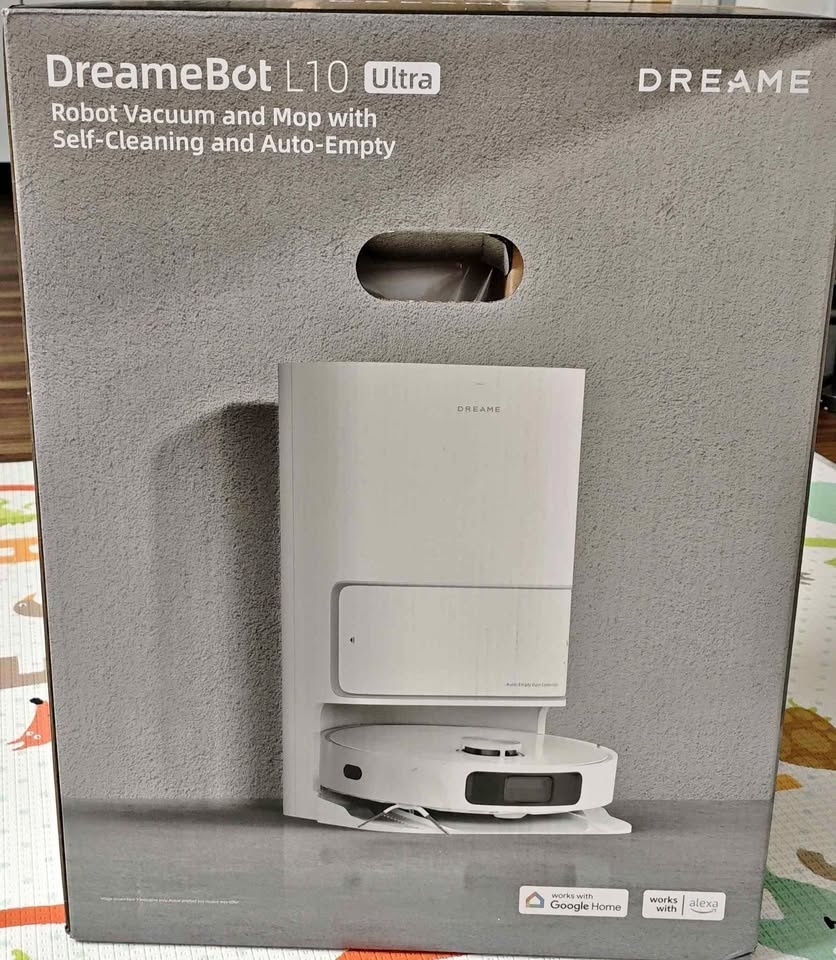 Brand new Dreamebot L10 Ultra Robot Vacuum and Mop