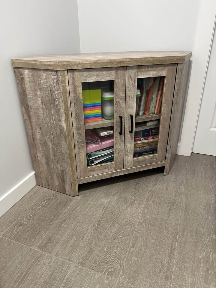 TV Stand / Storage Cabinet - photo 2