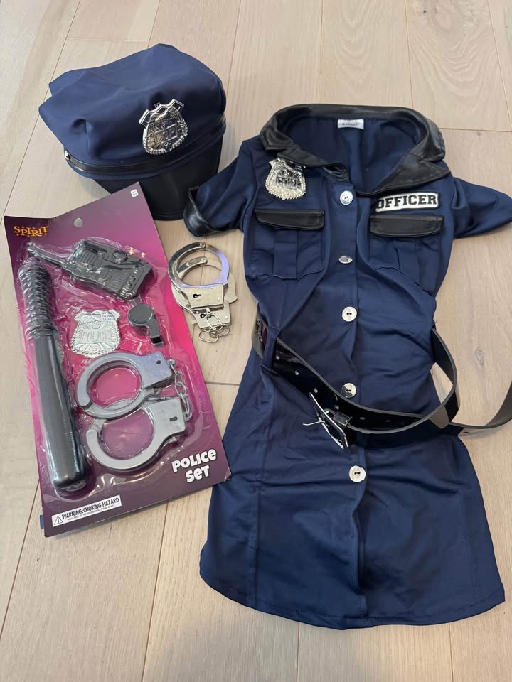 Spirit Halloween Officer Cutie child costume - photo 2