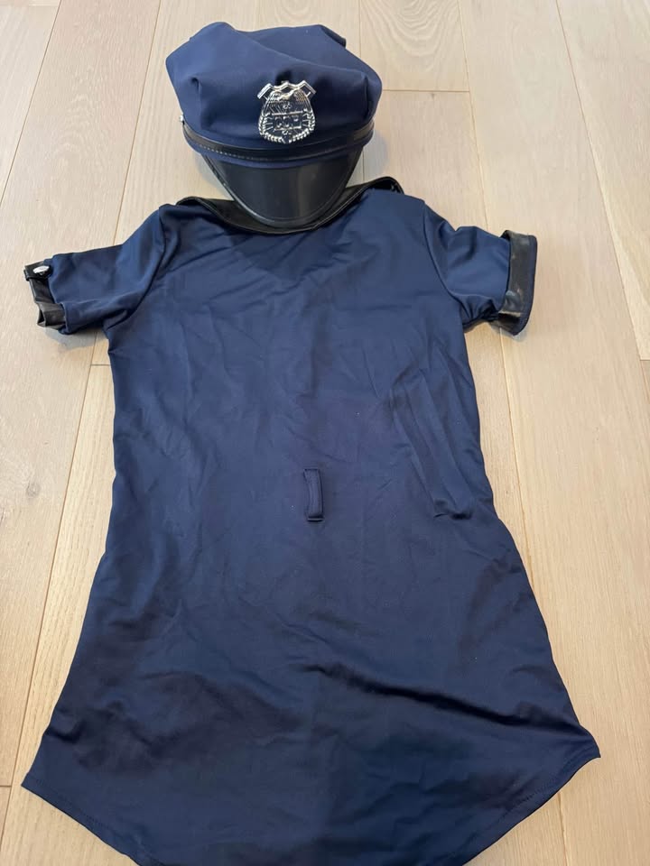 Spirit Halloween Officer Cutie child costume - photo 4
