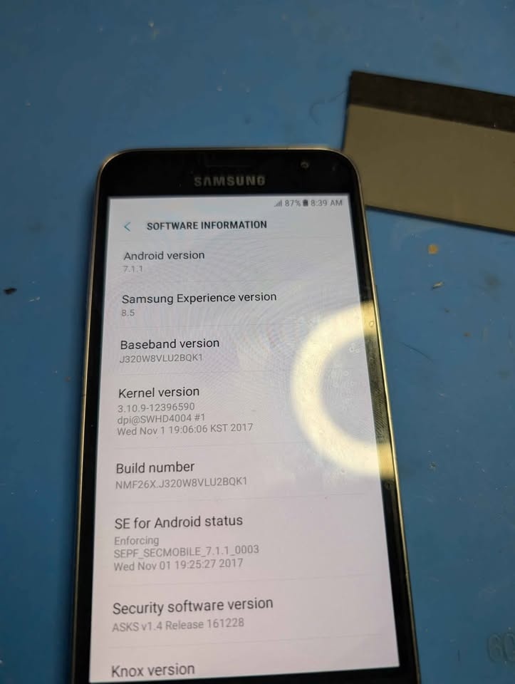 16gb Unlocked Samsung J3⁶ - photo 2