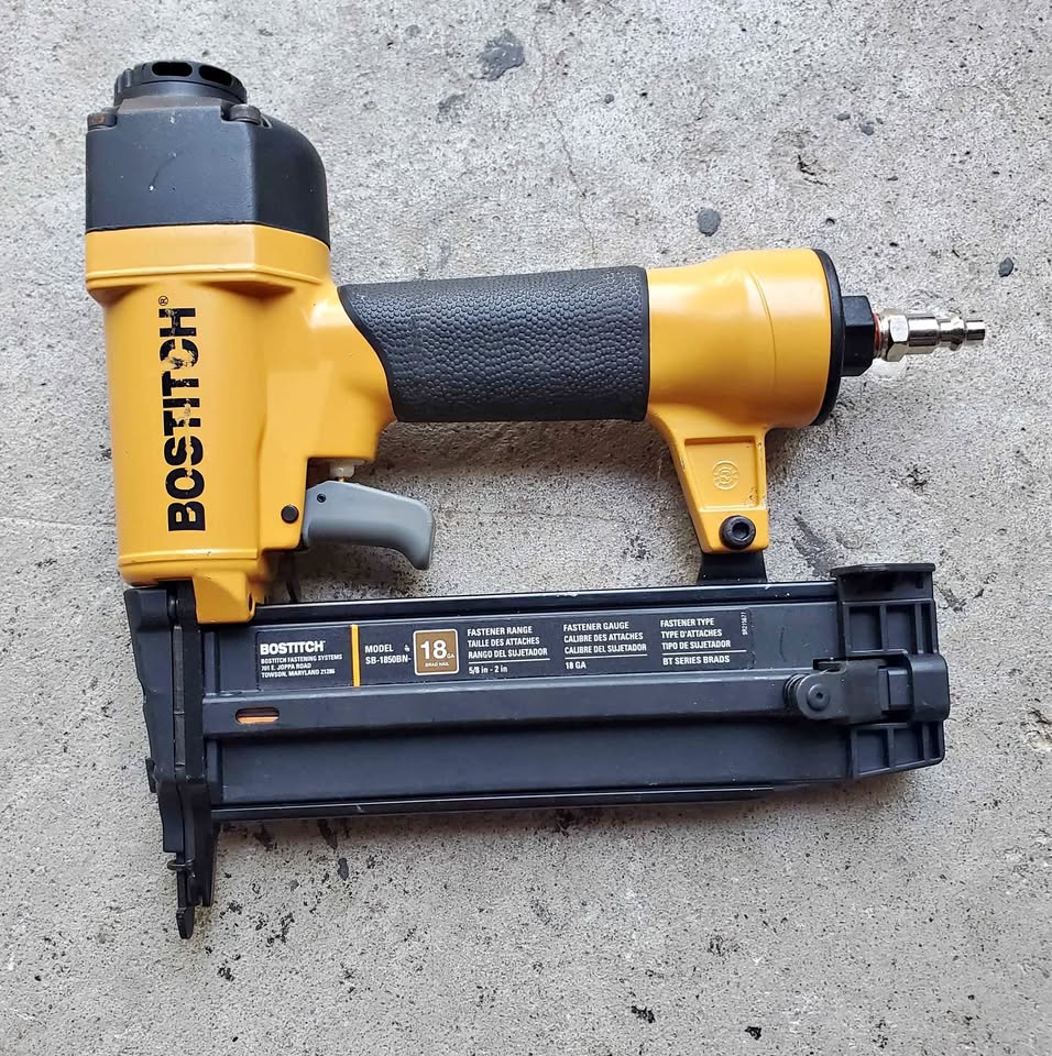 BOSTITCH Brad Nailer, 18 Gauge, Pneumatic, 2-Inch