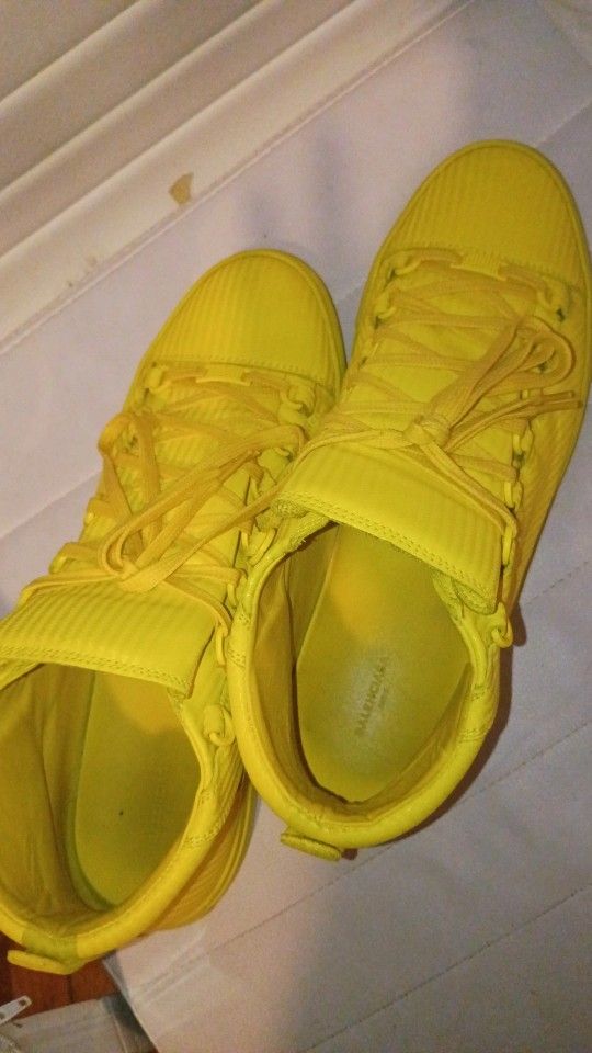 BALENCIAGA SZ 44(11US) - photo 2