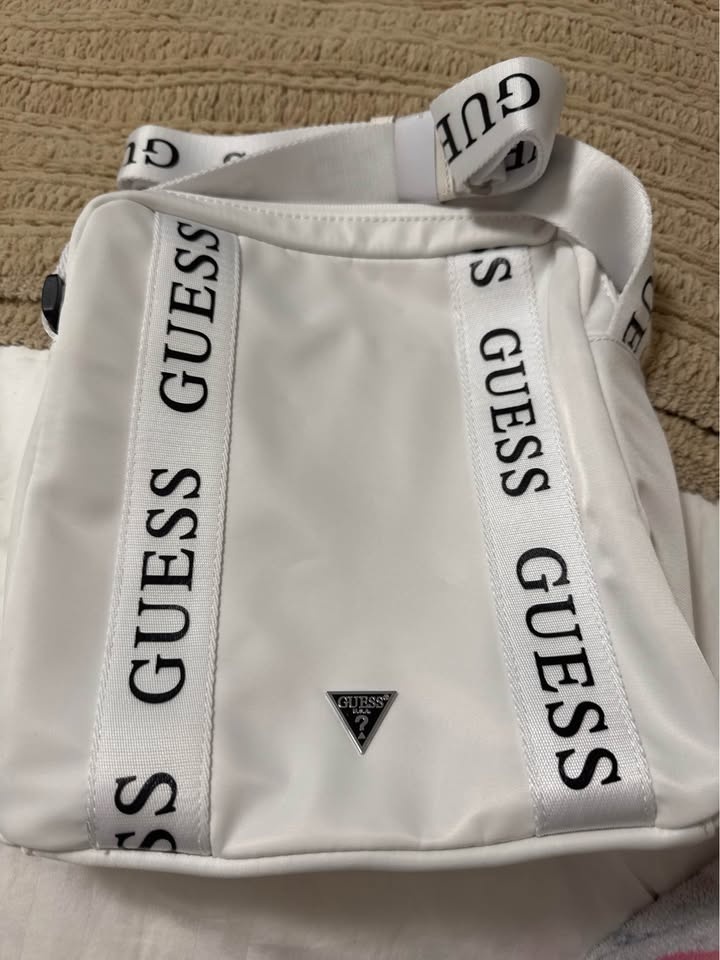 Brand new Guess Crossbody Bag - photo 2