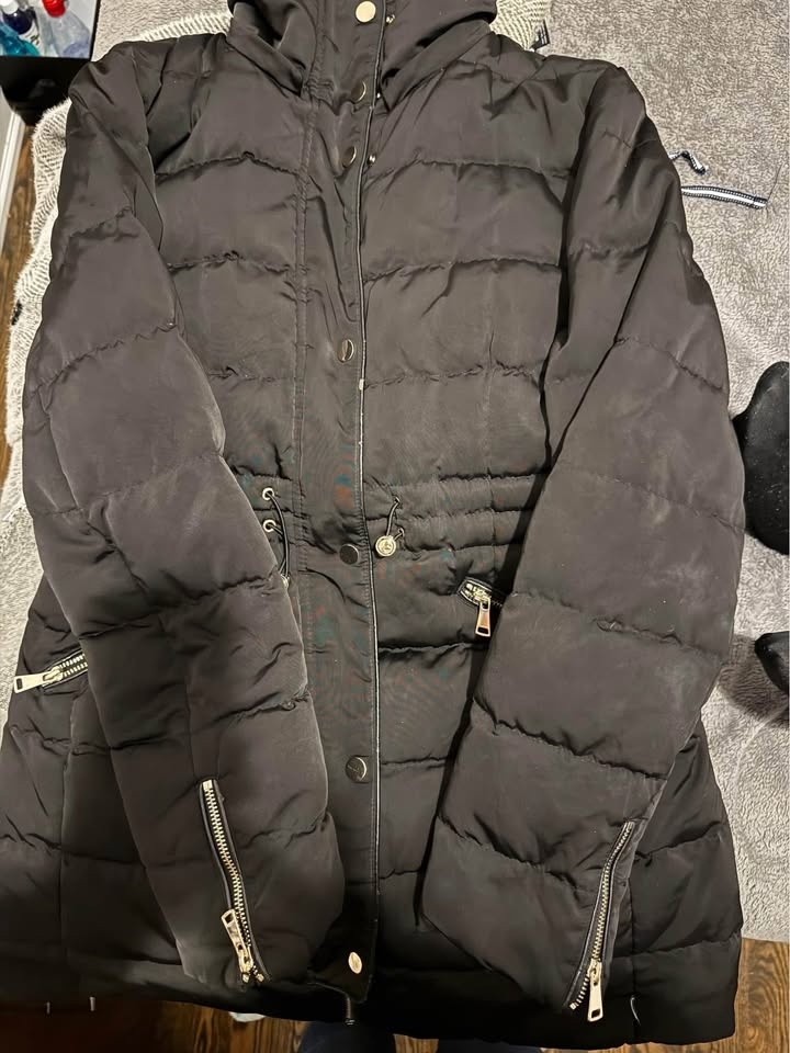 Zara Black Down Hooded Puffer Jacket Size M - photo 2