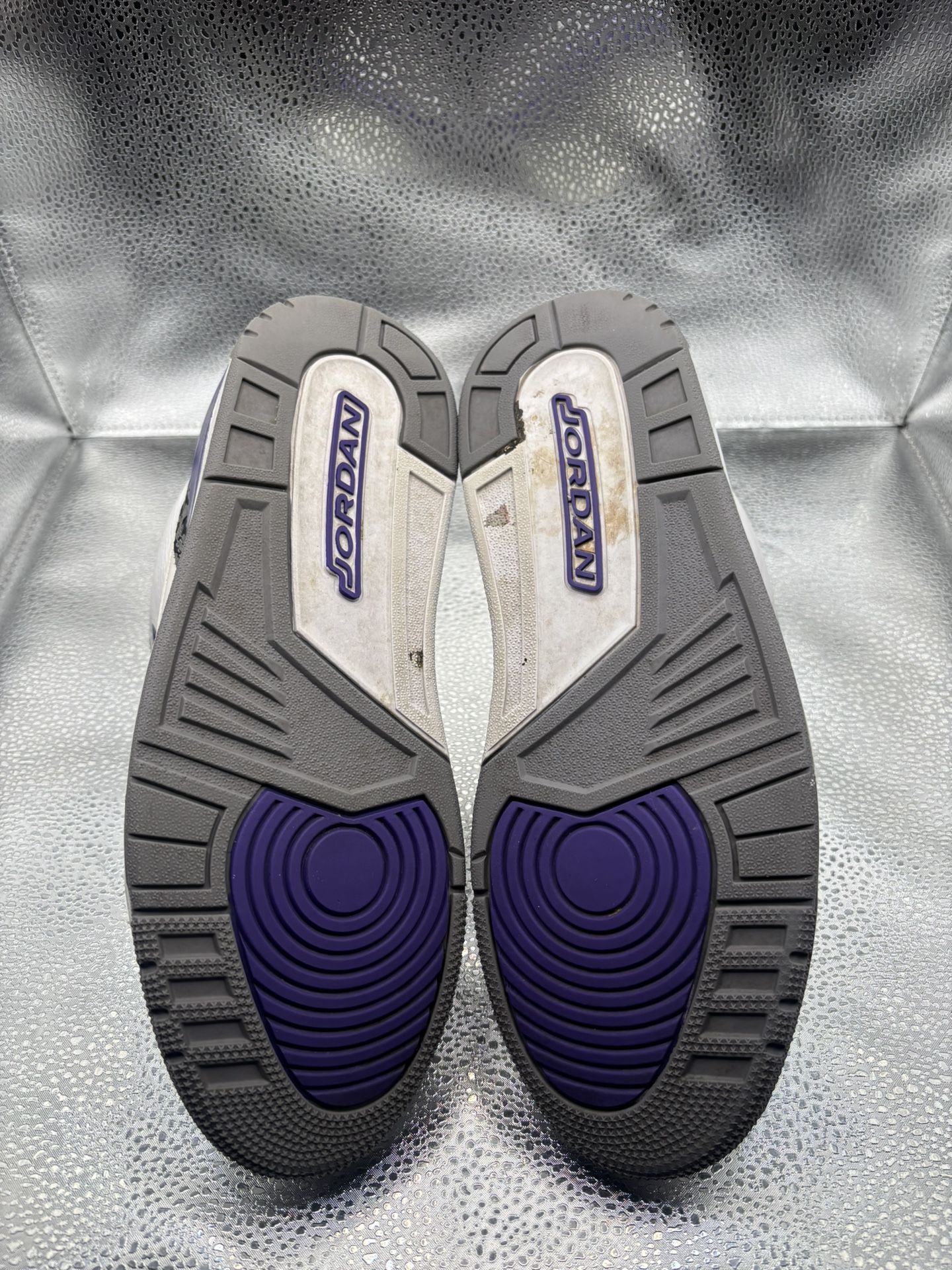 Air Jordan 3 Dark Iris - photo 3