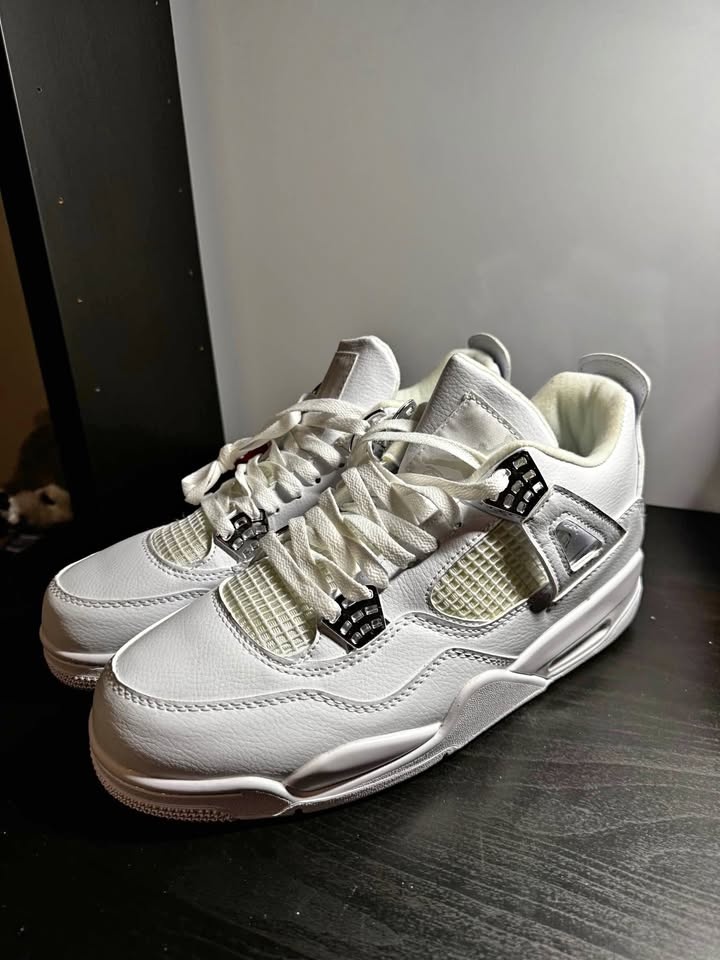 Jordan 4 Pure Money Size 11