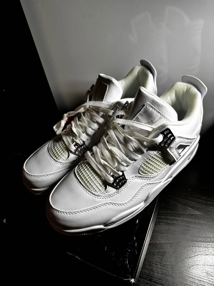 Jordan 4 Pure Money Size 11 - photo 3
