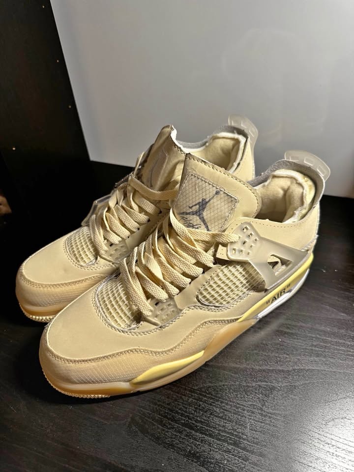Jordan 4 Off-White, Size 9